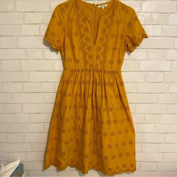 Madewell $150 2023 Scalloped Eyelet Midi Dress sz 0 Sold Out - Picture 5 of 16